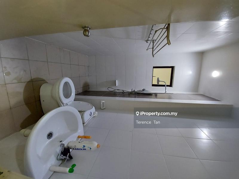 Service Residence for Sale in Jentayu Residensi @ Tampoi by Terence Tan - iProperty.com.my