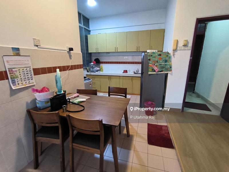 Kondominium untuk Dijual di Lakes Condominiums / Pangsapuri Tasik oleh P Utahma Raj - iProperty.com.my