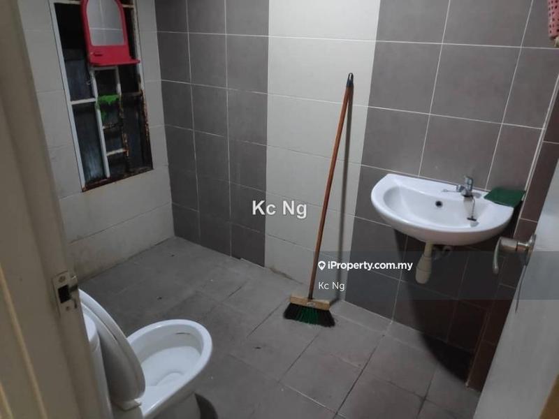 Condominium for Sale in Atmosfera Kondominium by Kc Ng - iProperty.com.my