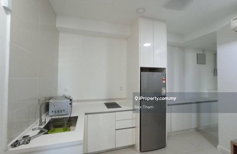Kediaman Servis untuk Dijual di Setia SKY Residences oleh Rex Tham - iProperty.com.my