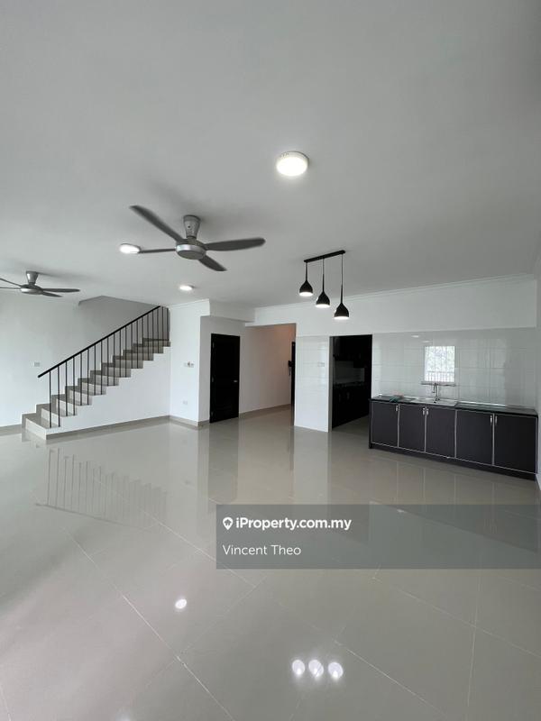 Condominium for Sale in Armanee by Vincent Theo - iProperty.com.my