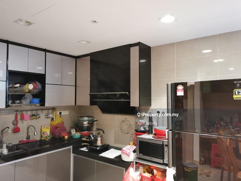 Condominium for Sale in Vila Vista by Alex Wong - iProperty.com.my