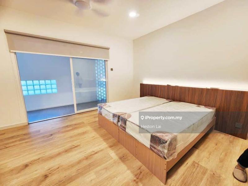 Banglo untuk Dijual di Leisure Farm, Gelang Patah oleh Heston Lai - iProperty.com.my