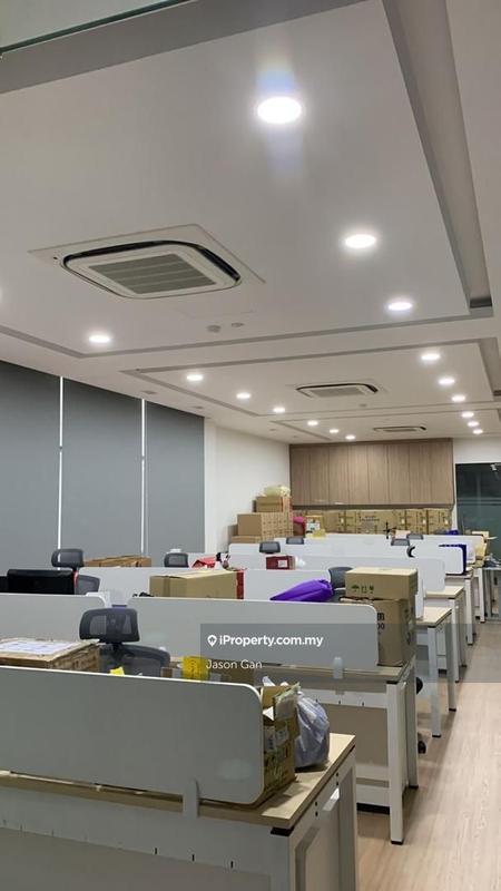 For Sale - SUBANG JAYA, FREEHOLD RENOVATED, 3 STOREY SEMI-D FACTORY