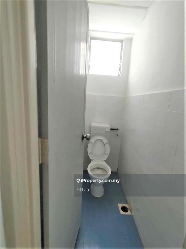 Kedai untuk Dijual di Salak Perdana Business Park, Sepang oleh Hl Lau - iProperty.com.my