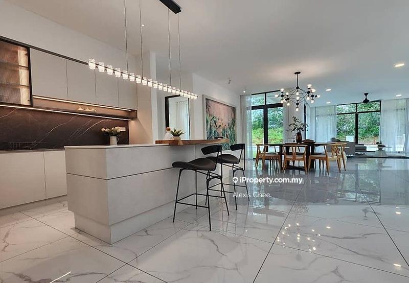 Bungalow House for Sale in Hilltop Mansions, Meru Valley Golf Resort, Ipoh by Alexis Chee - iProperty.com.my