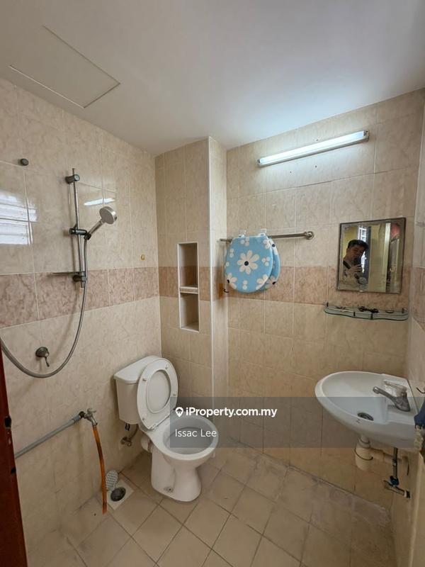 Condominium for Sale in Serina Bay by Issac Lee - iProperty.com.my