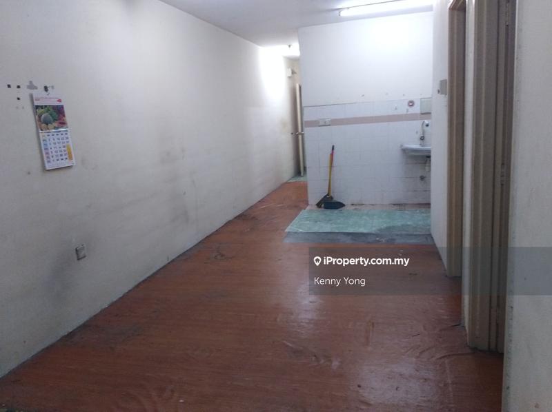 Flat for Rent in Flora Damansara Flat by Kenny Yong - iProperty.com.my