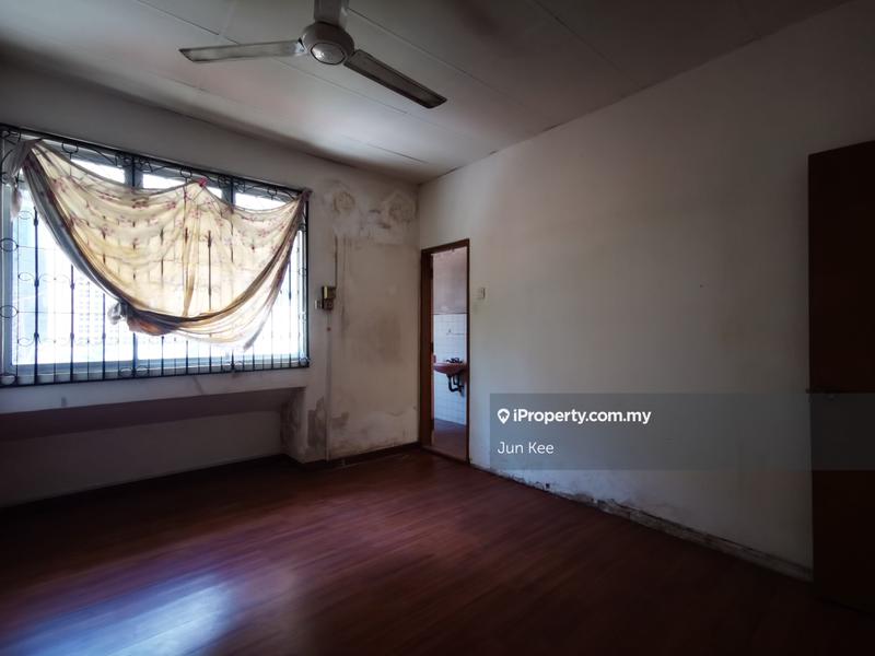 2-storey Terraced House for Sale in Taman Danau Desa, Taman Desa by Jun Kee - iProperty.com.my