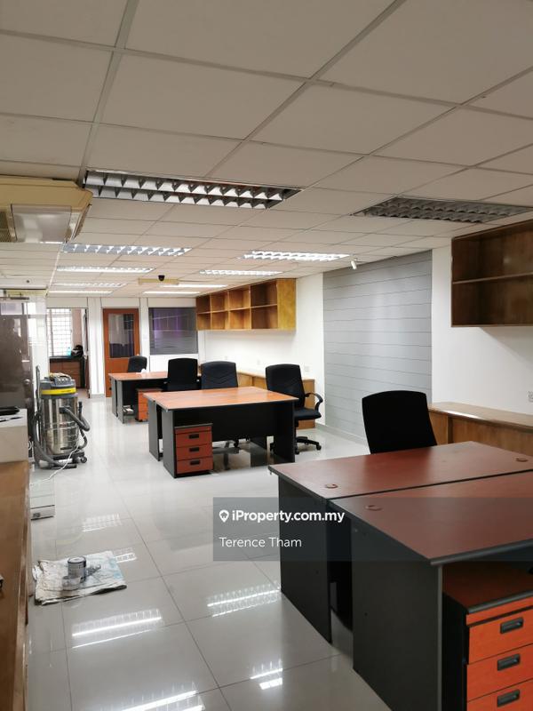 For Rent - Fully Furnish Office @ Kuchai Lama