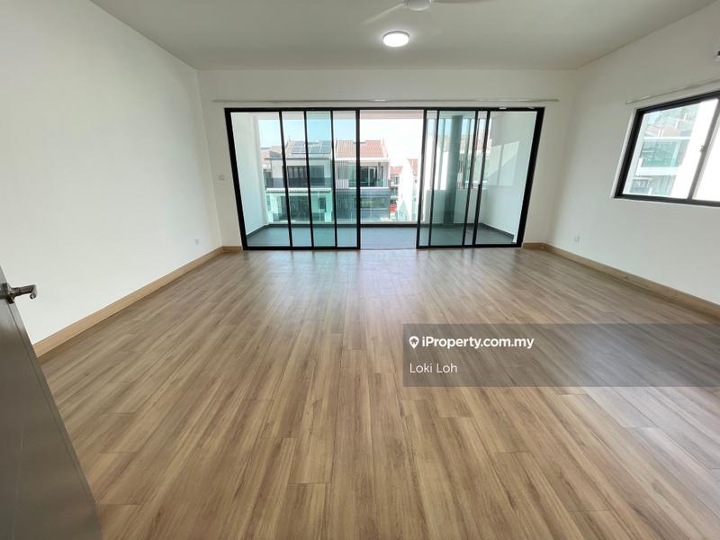 Rumah Berangkai 3 Tingkat untuk Disewa di Corner Hijauan Selayang Perdana Residensi Bluesky, Selayang oleh Loki Loh - iProperty.com.my