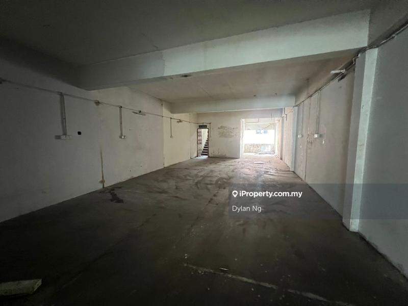 For Rent - Shop at Jln Sultan Azlan Shah