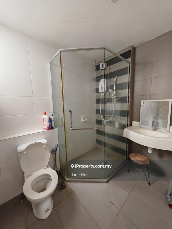 Townhouse for Sale in 16 Sierra, Puchong by Jane Hor - iProperty.com.my