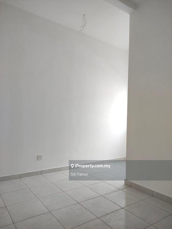 Rumah Teres 1-Tingkat untuk Dijual di Prima Setingkat- Full loan & cash back, Sitiawan oleh Siti Fairus - iProperty.com.my