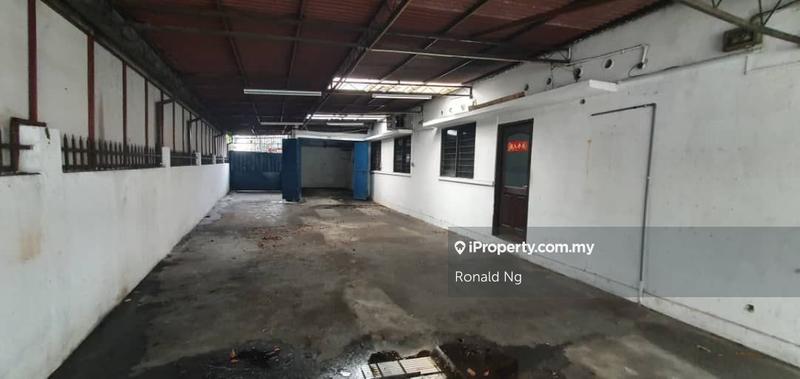 Semi-D Komersial untuk Dijual di Taman Green Lane, Jelutong oleh Ronald Ng - iProperty.com.my