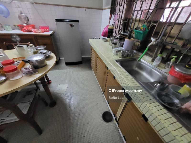 Semi-Detached House for Sale in Taman Overseas Union (Taman Oug), Jalan Klang Lama (Old Klang Road) by BoBo Lee - iProperty.com.my