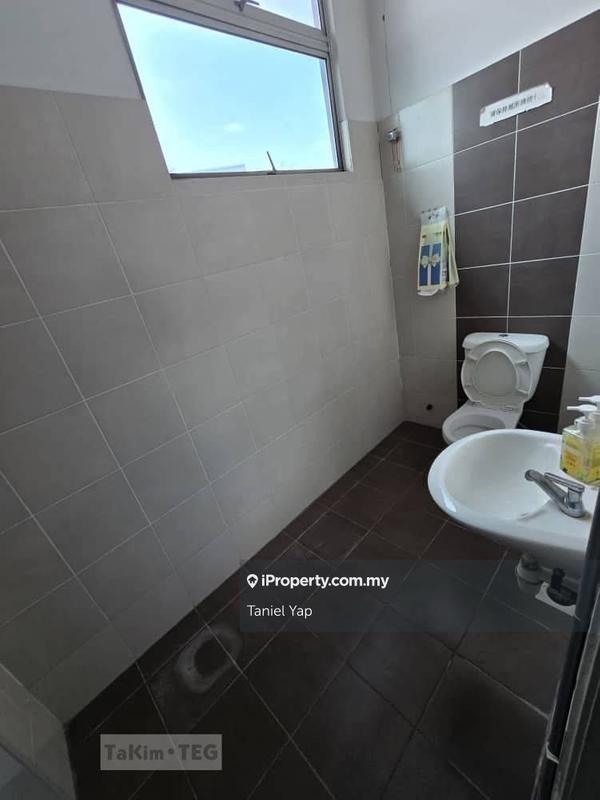 Warehouse for Sale in Kampung Sungai Puloh, Kapar by Taniel Yap - iProperty.com.my