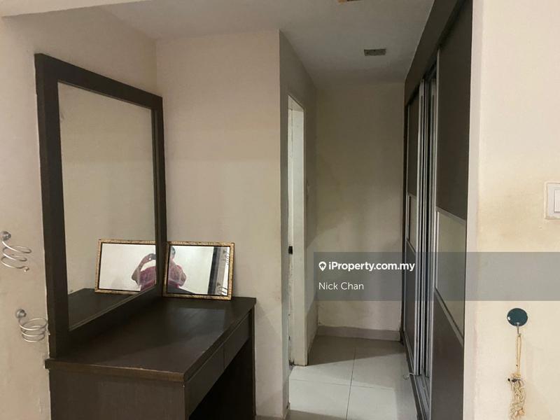 Rumah Bandar untuk Dijual di Country Heights, Kajang oleh Nick Chan - iProperty.com.my