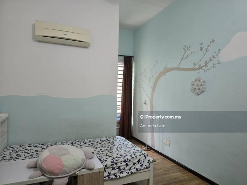 Rumah Berangkai 3 Tingkat untuk Dijual di Southbay Residence, Batu Maung oleh Amanda Lam - iProperty.com.my