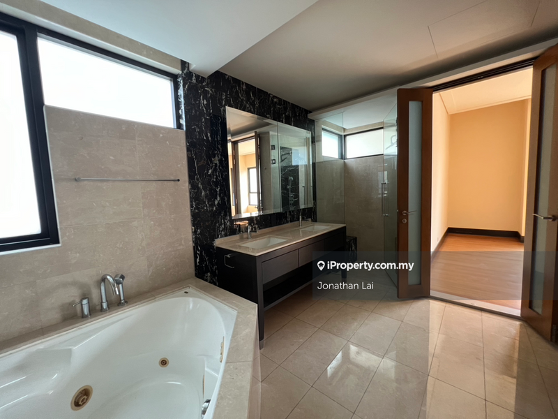 Kondominium untuk Dijual di The Binjai on the Park oleh Jonathan Lai - iProperty.com.my