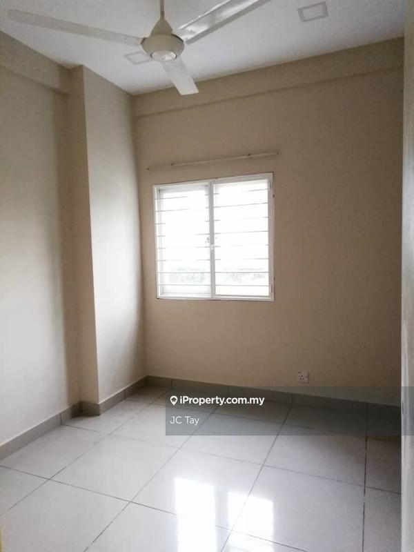 Kondominium untuk Dijual di First Residence (Residensi Unggul) oleh JC Tay - iProperty.com.my