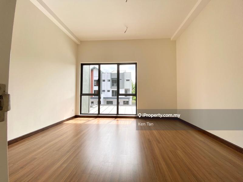 Semi-Detached House for Sale in Bandar Damansara Perdana, Damansara Perdana by Ken Tan - iProperty.com.my