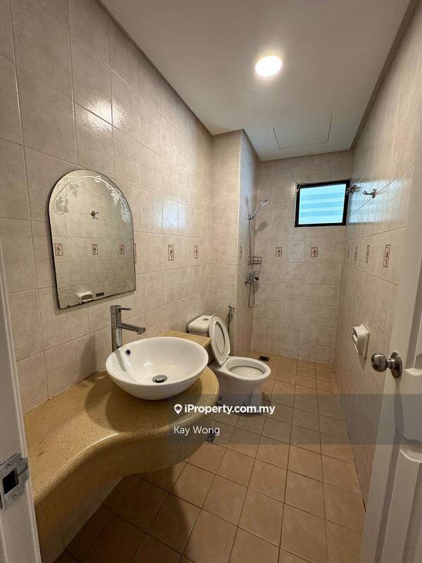 2.5-storey Terraced House for Sale in Sunway SPK Damansara, Batu by Kay Wong - iProperty.com.my