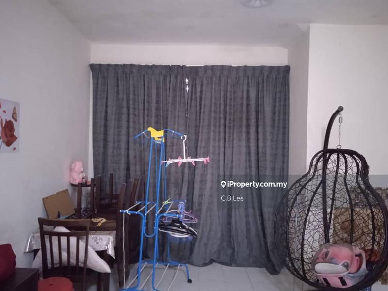 Apartment for Sale in Pangsapuri Lagoon Perdana by C.B.Lee - iProperty.com.my