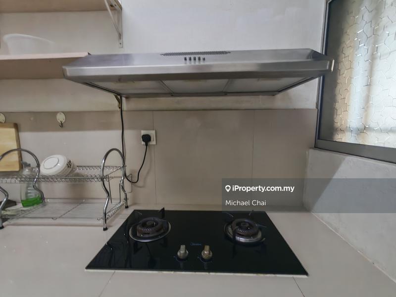 For Rent - Koi Tropika