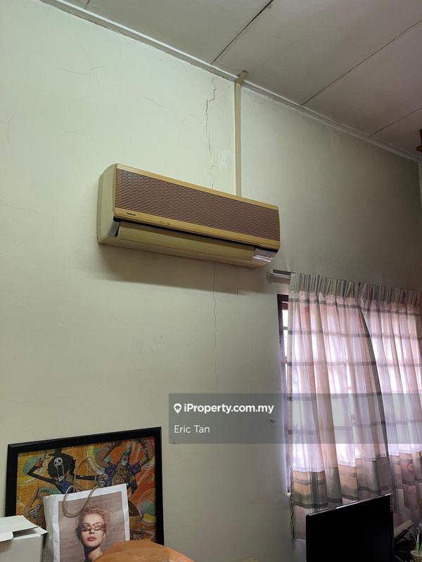 Rumah Berangkai 2 Tingkat untuk Dijual di Bukit Jelutong, Shah Alam oleh Eric Tan - iProperty.com.my