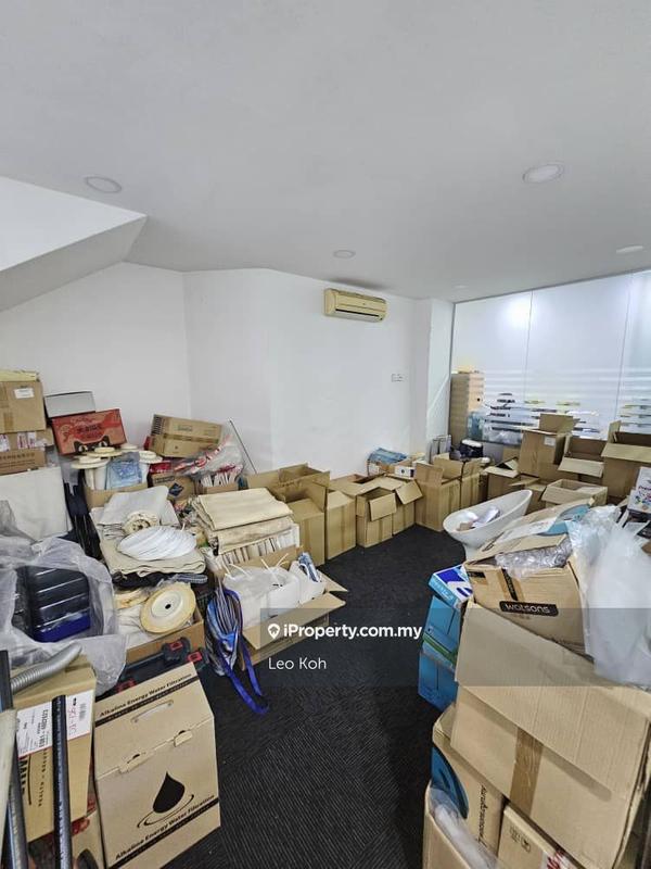 Shop for Sale in Taman Universiti Indah, Seri Kembangan by Leo Koh - iProperty.com.my