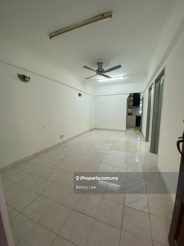 For Rent - Flat Mahkota Cheras (L1 L2 L3 L4 L5)