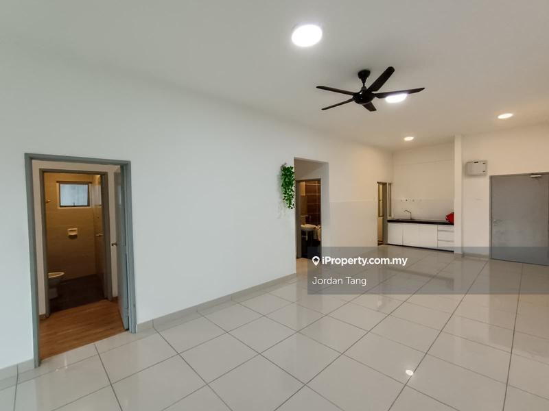 For Sale - Zeta Deskye (Alam Saujana)