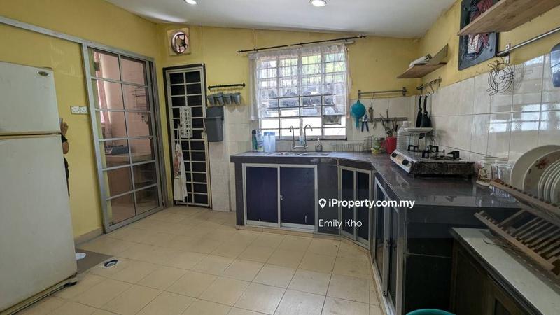 Rumah Teres untuk Dijual di Seksyen 7, Shah Alam oleh Emily Kho - iProperty.com.my