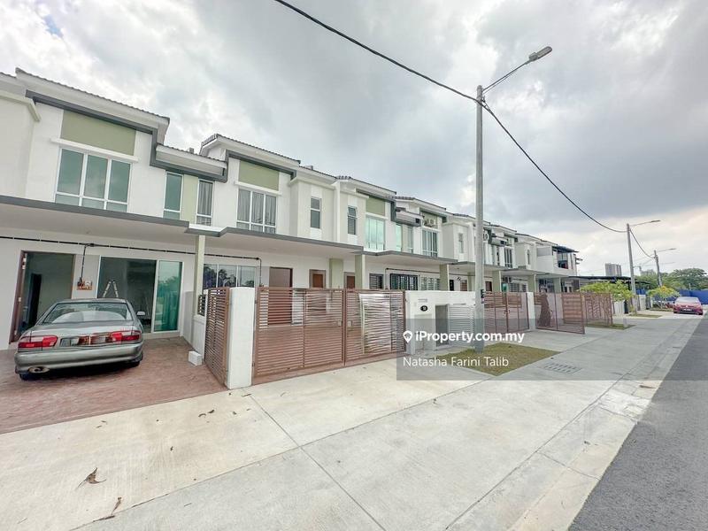 Rumah Berangkai 2 Tingkat untuk Dijual di Taman Saujana KLIA, Sepang oleh Natasha Farini Talib - iProperty.com.my