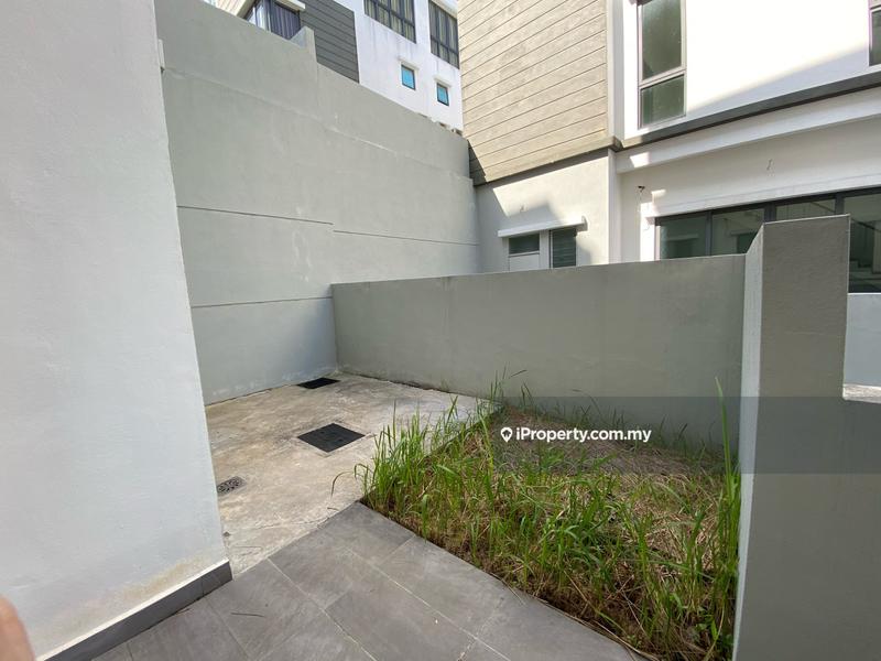 Semi-Detached House for Sale in Desa Petaling, Kuala Lumpur by Sean Liew - iProperty.com.my