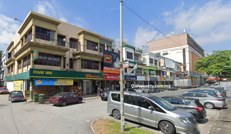 For Sale - 3 Storey Corner Shop, Taman Desa Bakti, Selayang, Batu Caves