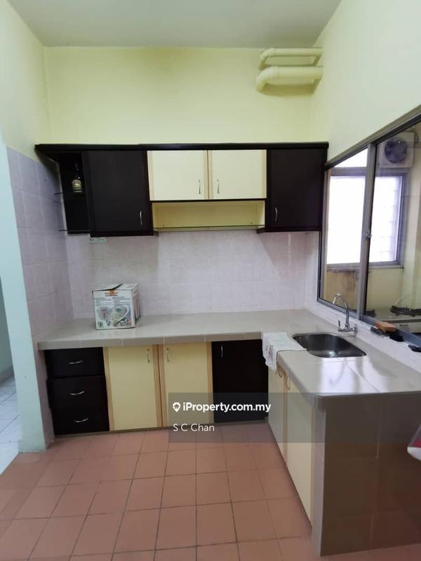 For Sale - Pangsapuri Lotus (Teratai)