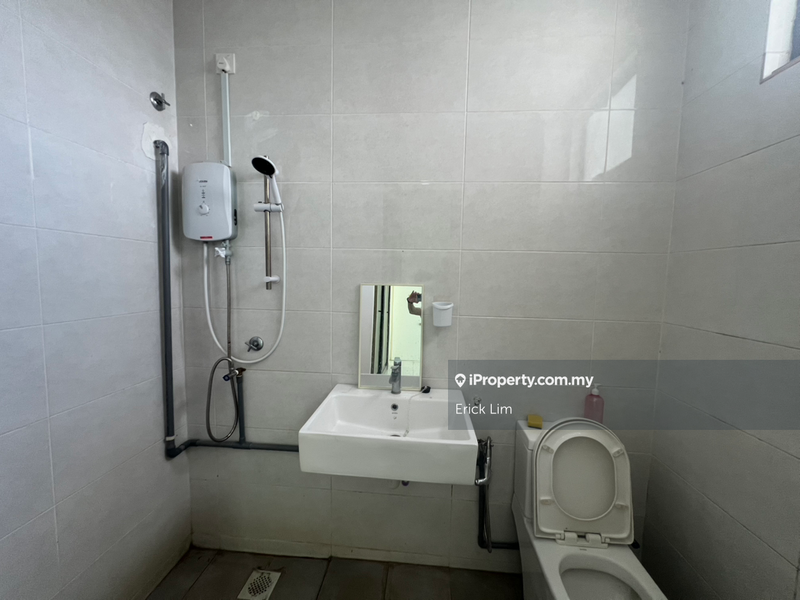 Rumah Teres untuk Dijual di Taman Ayer Keroh Height, Bukit Katil oleh Erick Lim - iProperty.com.my