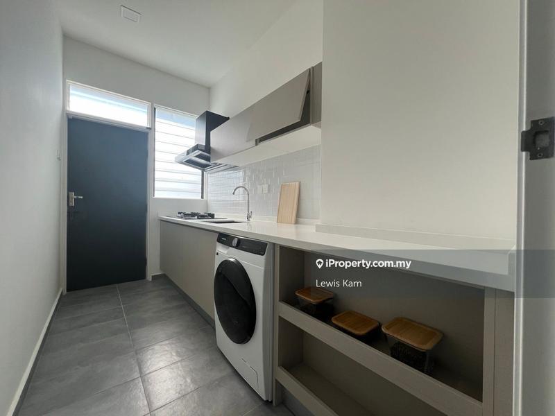 3-storey Terraced House for Sale in Batu Feringghi, Penang by Lewis Kam - iProperty.com.my