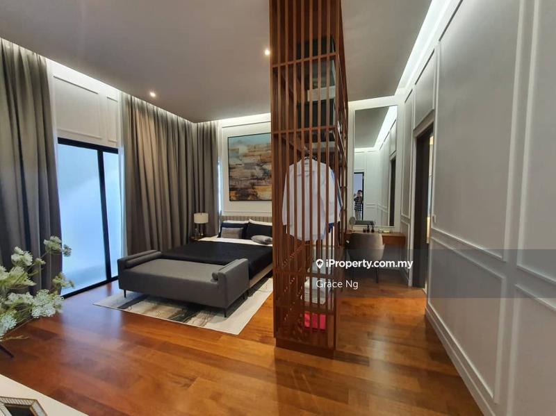 Bungalow House for Sale in Bukit Rahman Putra, Sungai Buloh by Grace Ng - iProperty.com.my