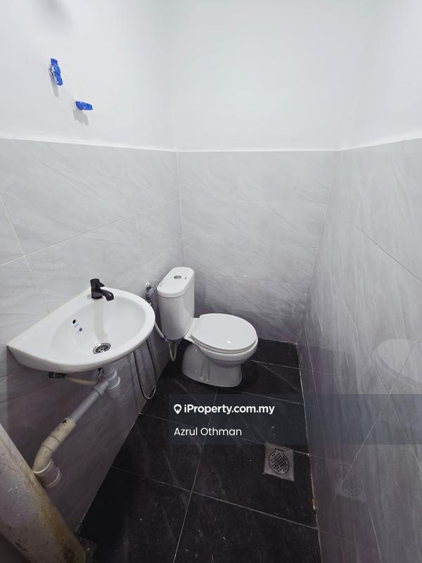 2-storey Terraced House for Sale in Bandar Seremban Selatan, Seremban by Azrul Othman - Bathroom - iProperty.com.my