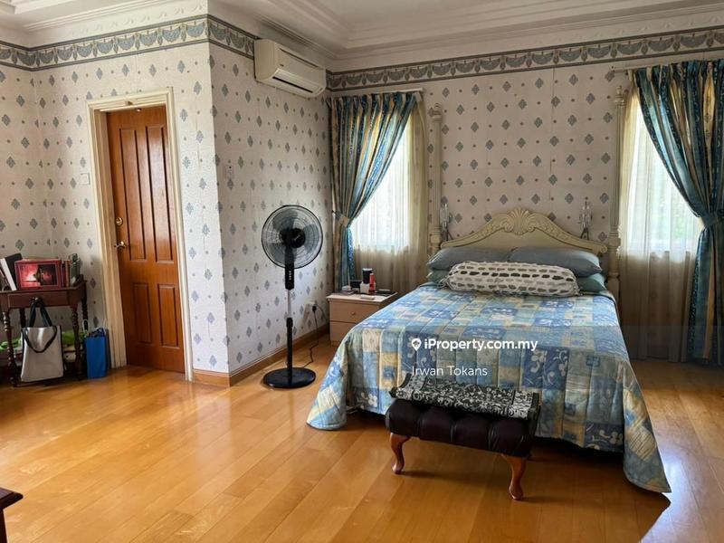 Banglo untuk Dijual di Saujana Impian Golf Club, Kajang oleh Irwan Tokans - iProperty.com.my