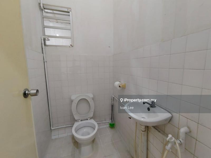 2-storey Terraced House for Sale in Taman Sea, Petaling Jaya by Ivan Lee - iProperty.com.my