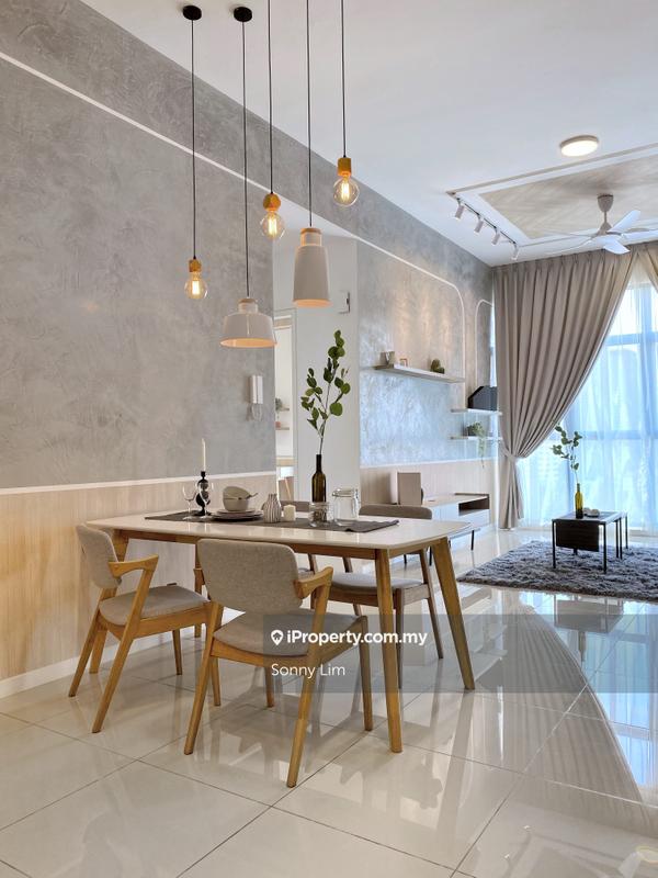 For Rent - Pearl Suria