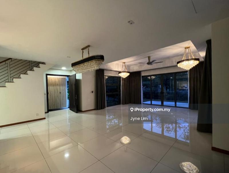 Semi-Detached House for Rent in 3 Storey Lakeview Twin Villa Corner with Pool at P, Putrajaya by Jyne Lim - iProperty.com.my