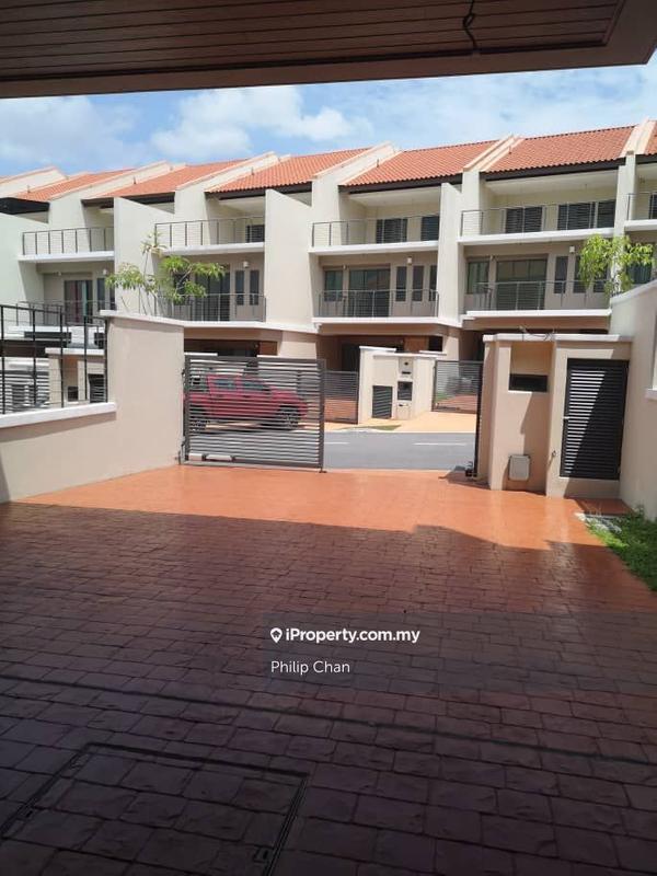 Rumah Teres 3-Tingkat untuk Dijual di Taman Taynton View, Cheras oleh Philip Chan - iProperty.com.my