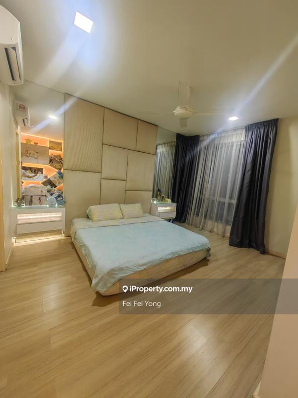 For Sale - Aston Kiara 3