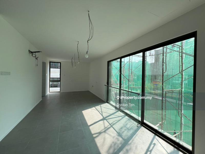 3-storey Terraced House for Sale in 26 Ara Ville, Bandar Utama by Jordan Teh - iProperty.com.my