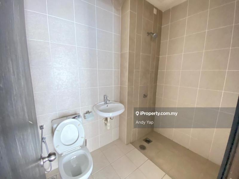 Rumah Teres 3-Tingkat untuk Dijual di Bandar Country Homes, Rawang oleh Andy Yap - iProperty.com.my